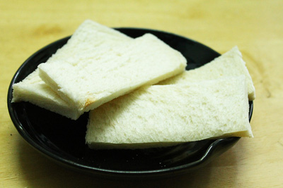 Breakfast like a restaurant with delicious garlic butter bread 4